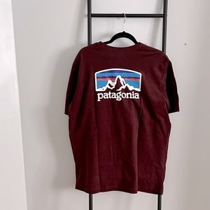 Patagonia Short Sleeve T-shirt Maroon Burgundy Camping shirt mountain tee men